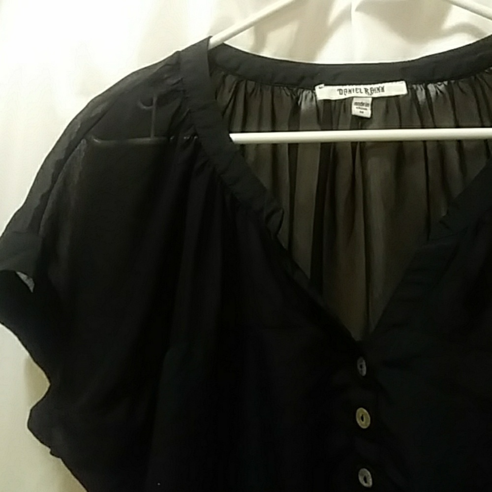 Dressy shirt - Picture 2 of 2